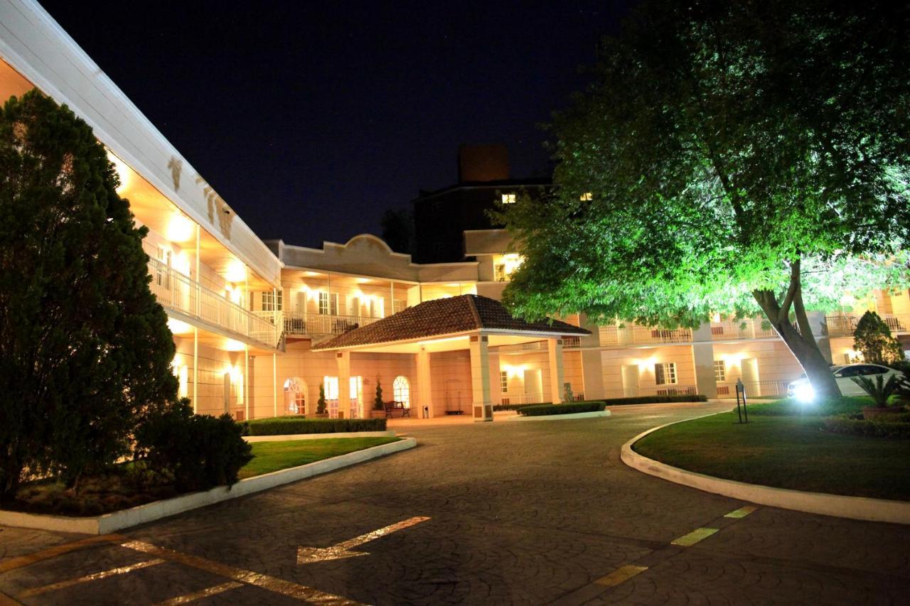 Hotel Real Del Bosque Golf And Spa Tula de Allende Exterior foto